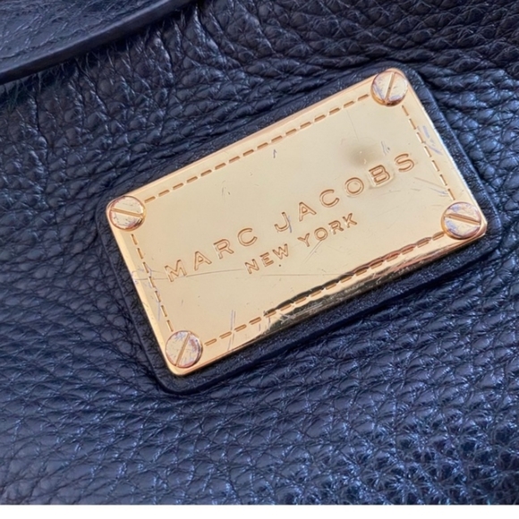 Marc Jacobs Small Crossbody - Picture 4 of 4